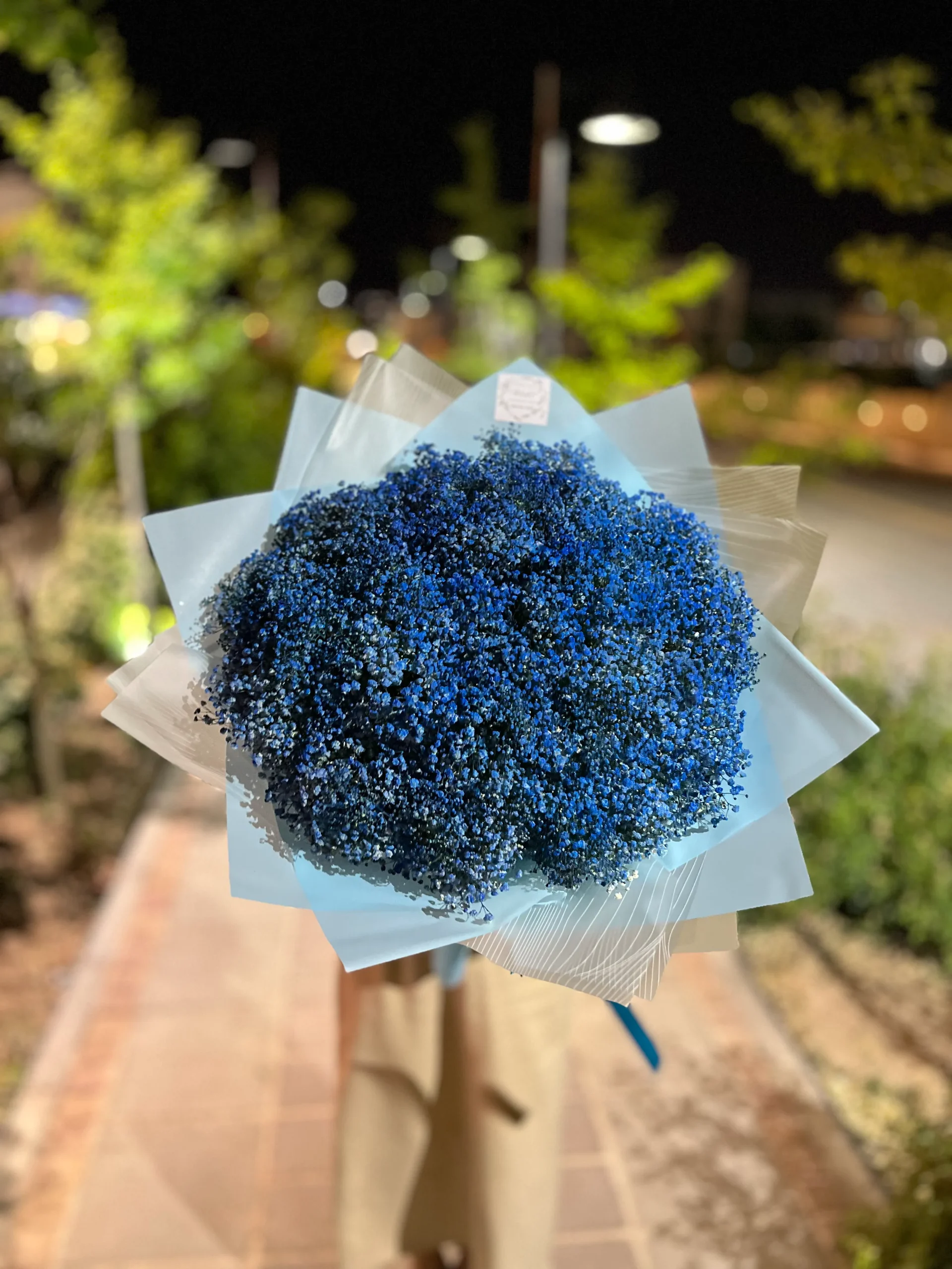 تصویر شاخص دسته گل طبیعی مناسبتی مدل نسیم