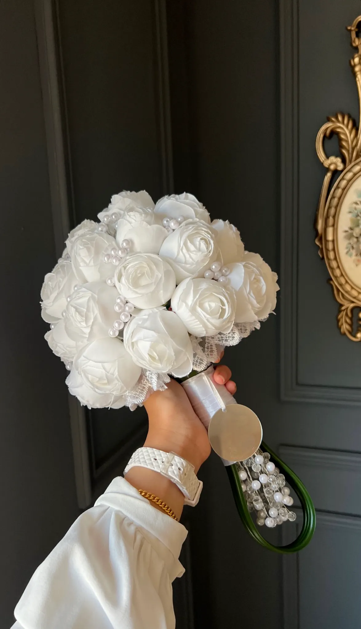 تصویر شاخص دسته گل عروس مدل پرمون عربی