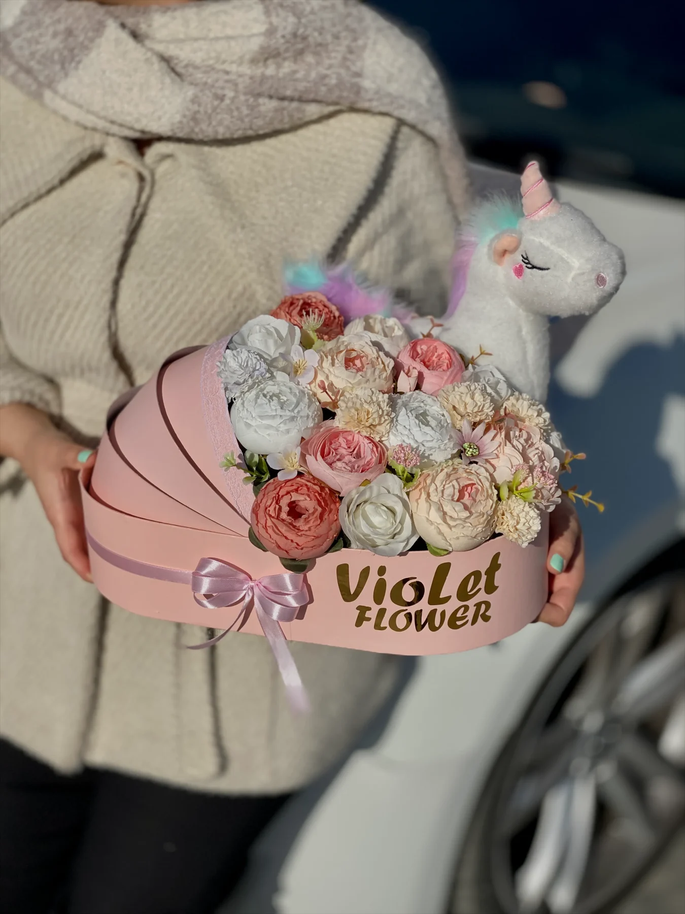 تصویر شاخص باکس گل نوزادی مصنوعی مدل گهواره