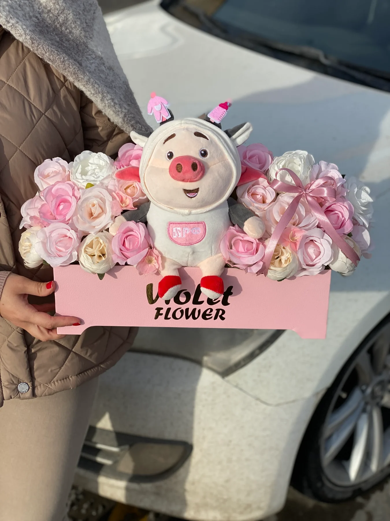 تصویر شاخص باکس گل نوزادی مصنوعی همراه عروسک